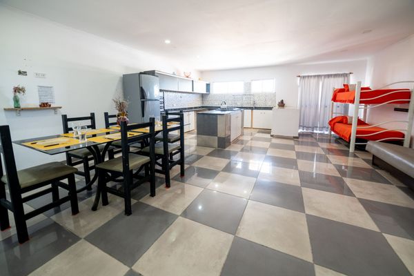 Departamento Tipo Casa / Semipiso – Último piso – Capacidad hasta 10 personas