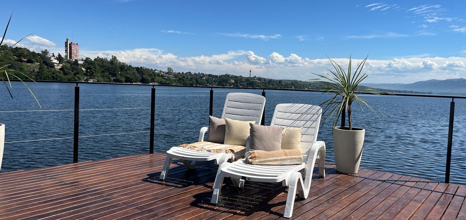 Costadorada Aparts - Alojamiento en Villa Carlos Paz