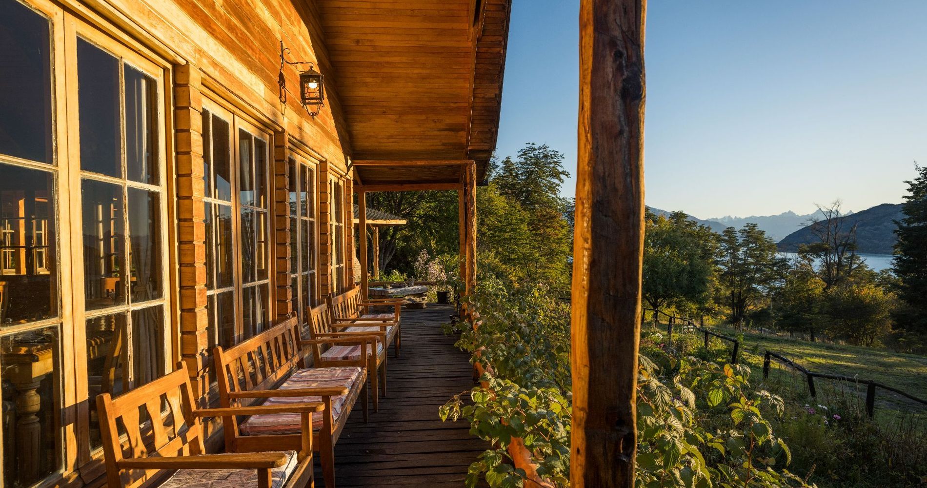 Mallin Colorado Ecolodge