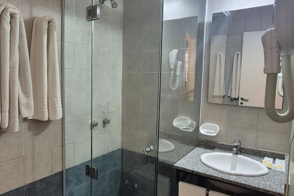 Habitación Quíntuple  MAT + TPL
