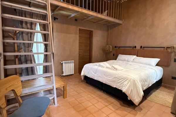 Habitación Triple Deluxe (Mitu Hotel)