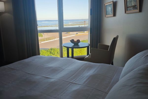 EJECUTIVA | LATERAL AL MAR 