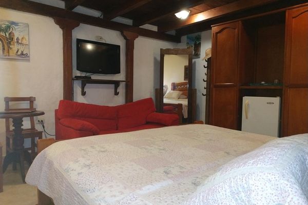 Habitación Doble Planta Baja Sin Ventana