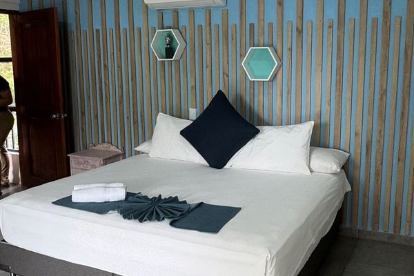 VILLAS DE PAREJA 2 CAMAS DOBLES