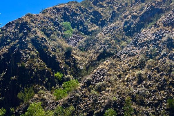 Cabaña con Balcón y Parrilla