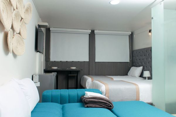 BOGOTÁ SEDE 1- 102 Habitación con cocina y baño privado 