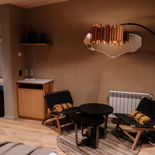 Andeluna Winery Lodge