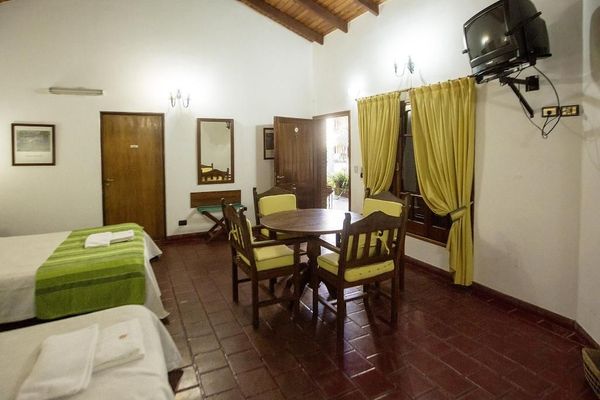 HABITACIÓN FAMILIAR