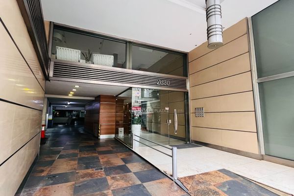 Monoambiente con piscina y gym en Palermo [Sta Fe 3]