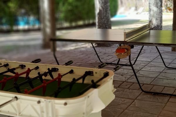 Cabaña con Balcón y Parrilla