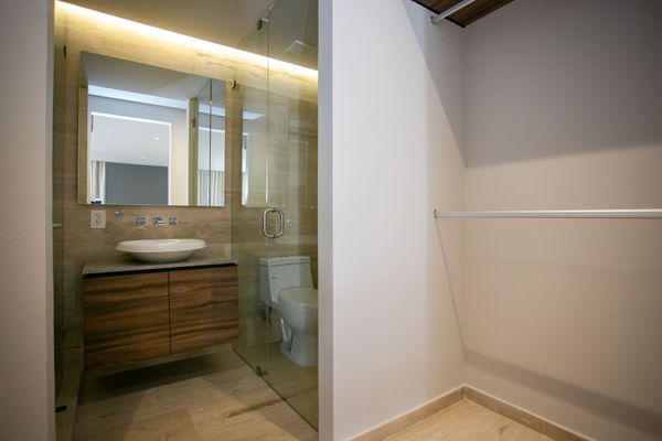 Kaab estudio by the beach