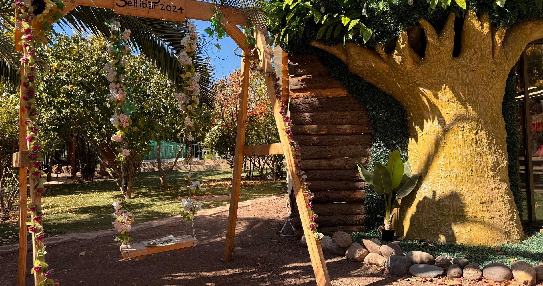 LOS OLMOS HOTEL. SELFIBAR RESTAURANTE