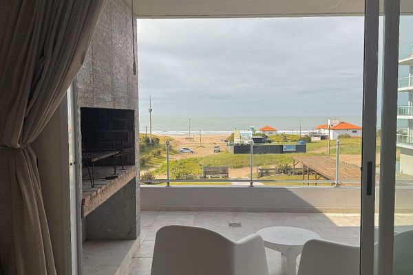 Apart 2 ambientes con hidromasaje con vista al mar