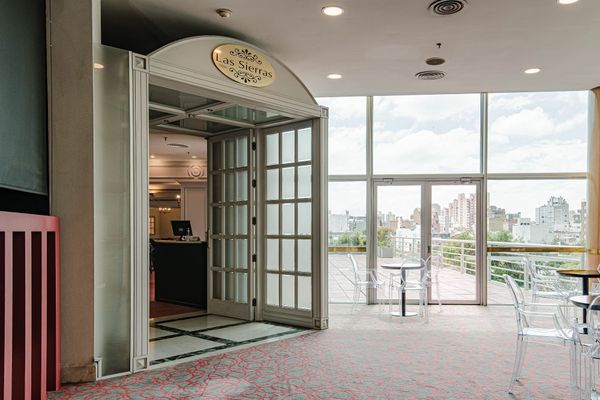 Hotel Quinto Centenario