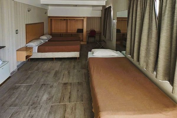 ESTÁNDAR TRIPLE TWIN