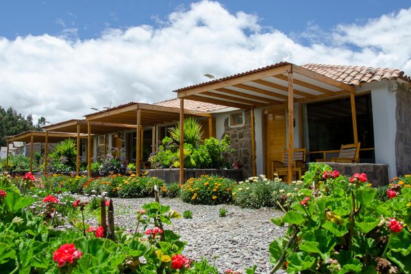 HABITACIÓN DELUXE MATRIMONIAL KING CON VISTA A LA MONTAÑA