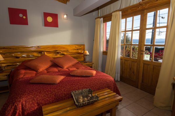 Habitación Estándar con vistas al lago (MORENO/GUTIERREZ)