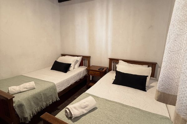 Habitación Single/Doble Económica (baño compartido)