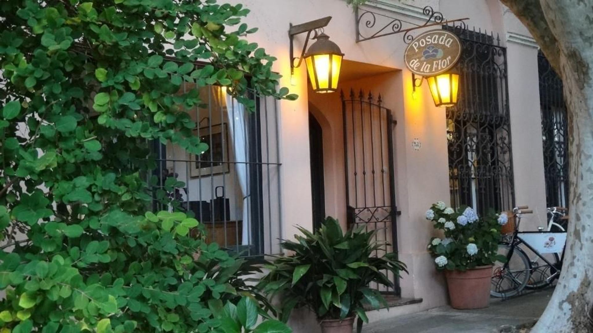 Posada de la Flor