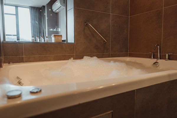 Suite Deluxe con Vistas al Lago y Balcón