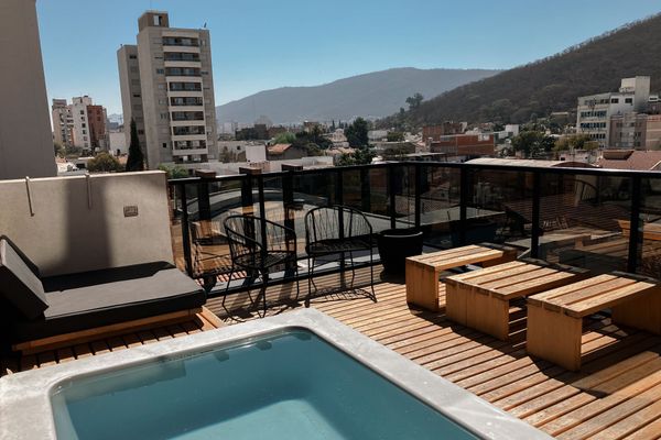 Golf Suites en el centro de Salta