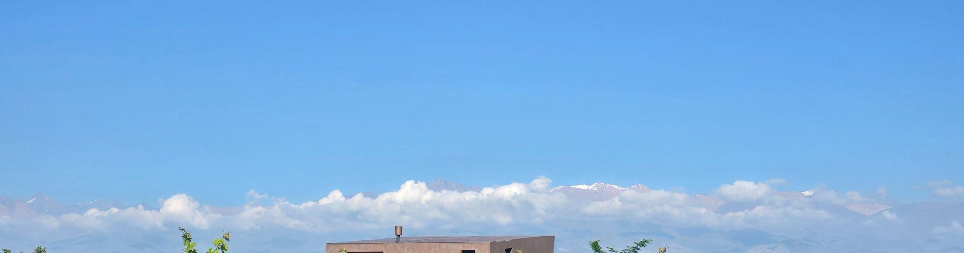 Andeluna Winery Lodge