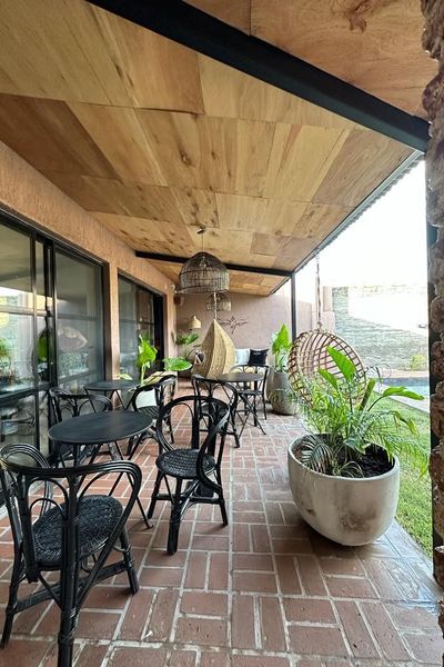 Tanah Host - Guest House