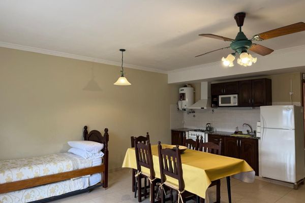Departamento 1 dormitorio hasta 5 pax -Pinamar-
