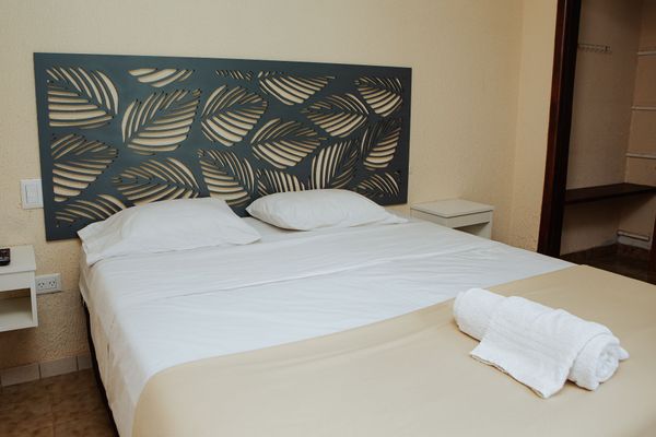 ISONDU con Vista a la Piscina Doble