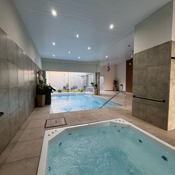 Aguila Blanca Departamentos