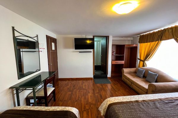 Habitación Matrimonial + Twin 