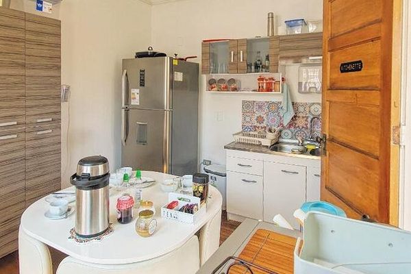 Habitación Individual Económica con Baño Compartido