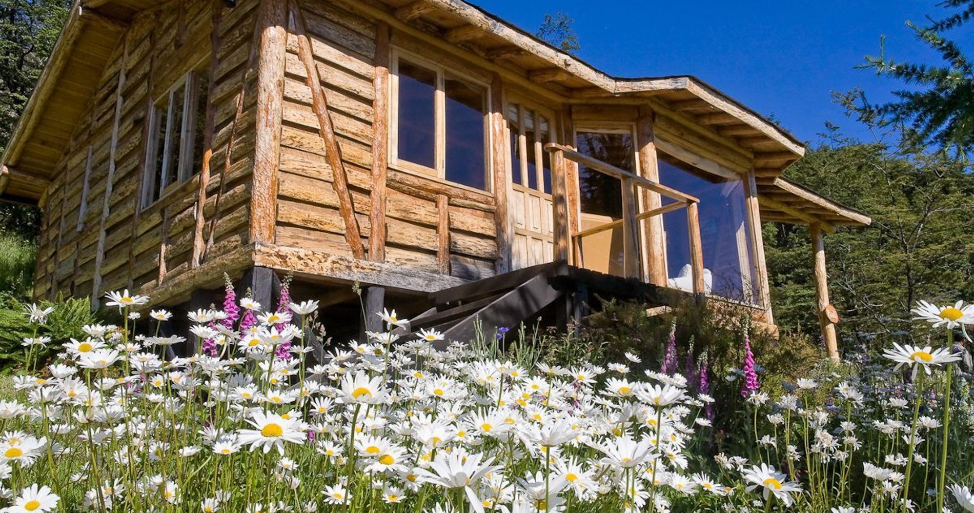 Mallin Colorado Ecolodge