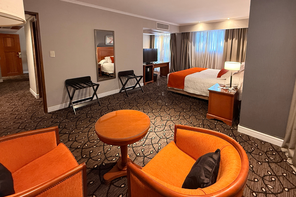 master-suite1