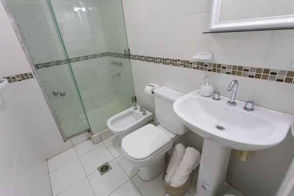 LOCAL EXPERIENCE V - 1 DORMITORIO