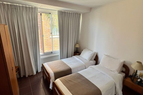 2 Ambientes Cuádruple