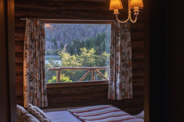 Standard Vista Lago.- 1 o 2 camas