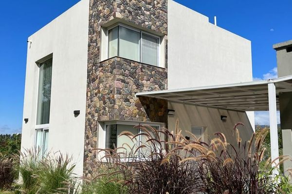 Cabaña Superior en dos plantas (2 dormitorios)