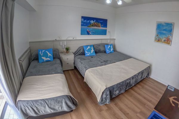 Triple Superior con Vista al mar