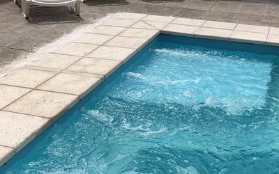 HotelPostaArroyito - 
                                    Piscina                                
