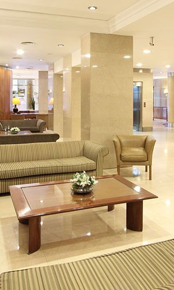 Lafayette Hotel