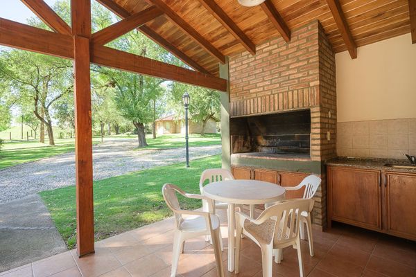 Sector Sierras 2 (1 Planta) - 2 Habitaciones y 1 Baño (Hasta 2 huéspedes) 