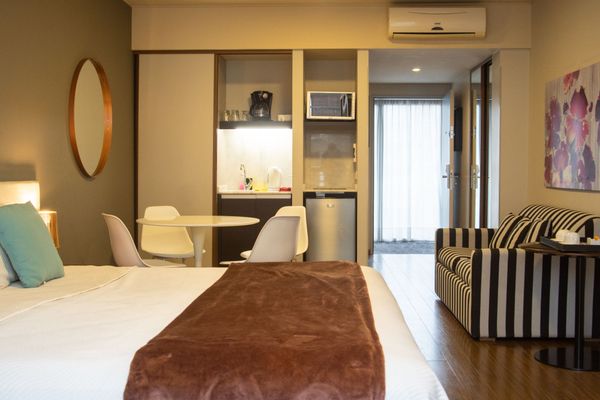 Triple Balcony Apartment Palermo