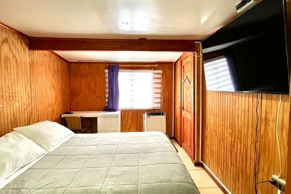 Habitación doble con baño privado