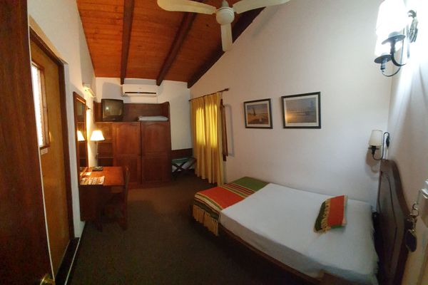 HABITACIÓN INDIVIDUAL