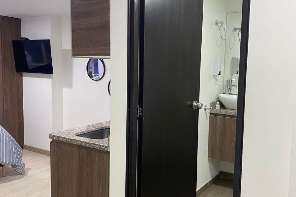 Aparta estudio 101- Panorámica Baja para 2 personas