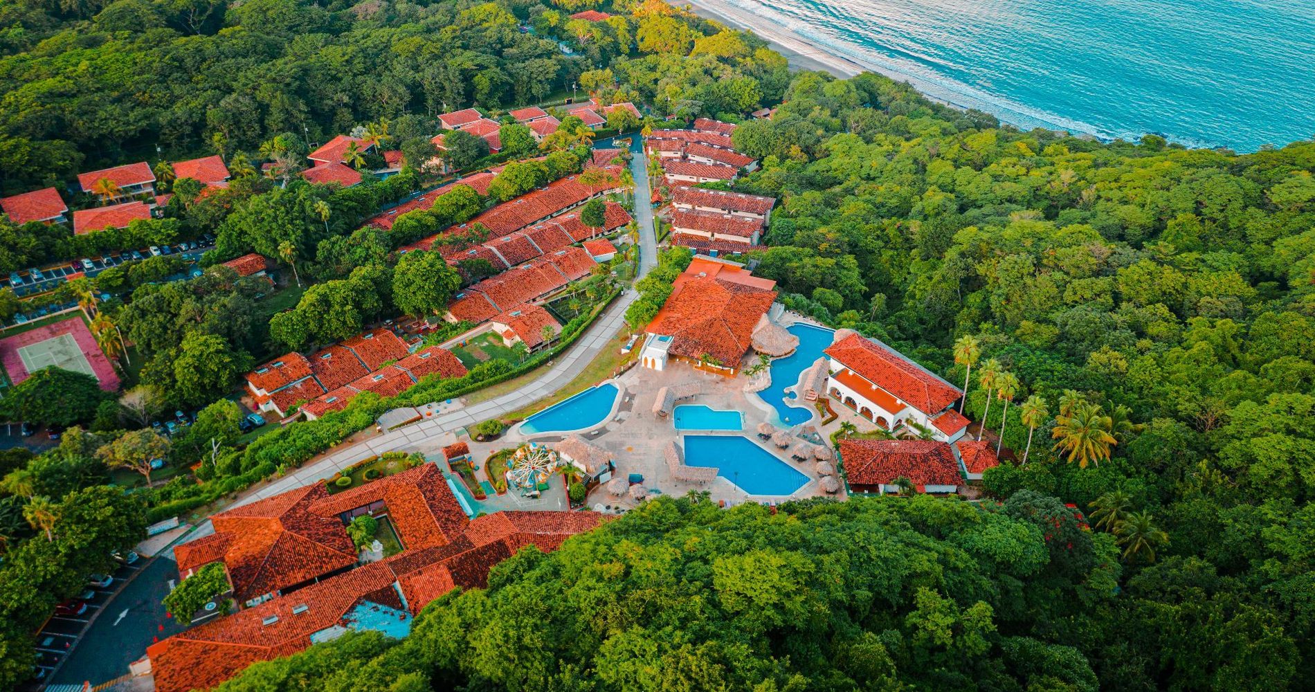 Club & Hotel Condovac La Costa