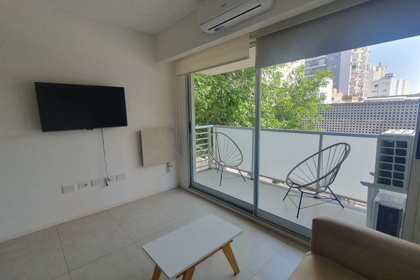 Depto 2 ambientes sobre Av. Cordoba [2A]