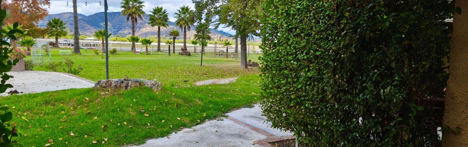 Hotel Jardín del Lago