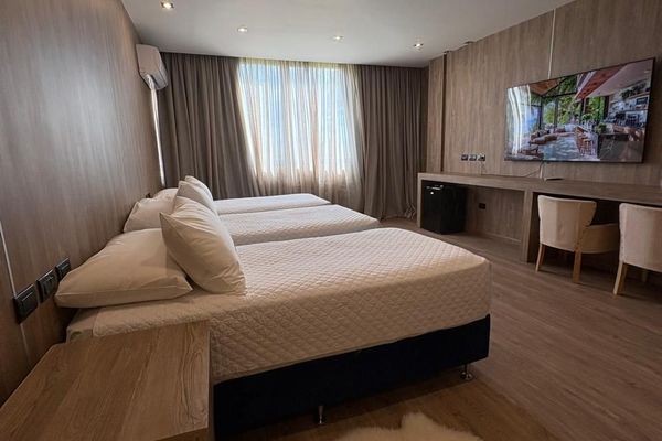 Suite King Triplo Hotel